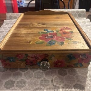 Pioneer Woman k-cup Floral Wooden K-Cup Storage Tray with Drawer